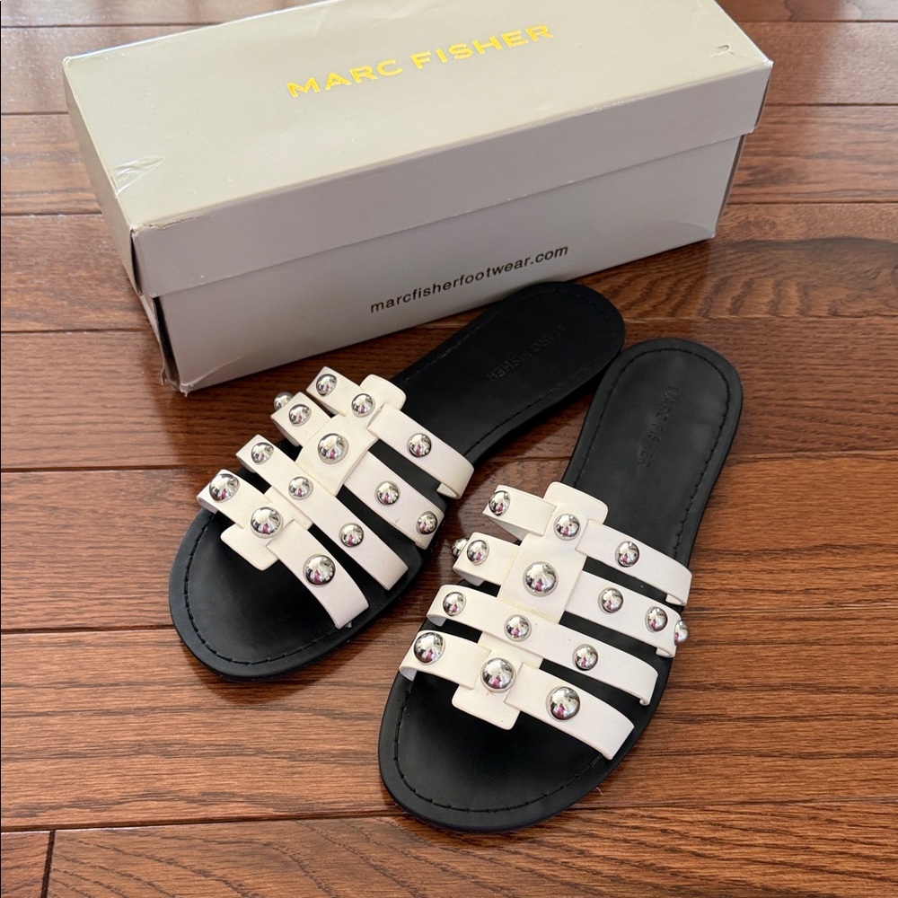 Marc Fisher White Studded Perth Sandals, size 9M